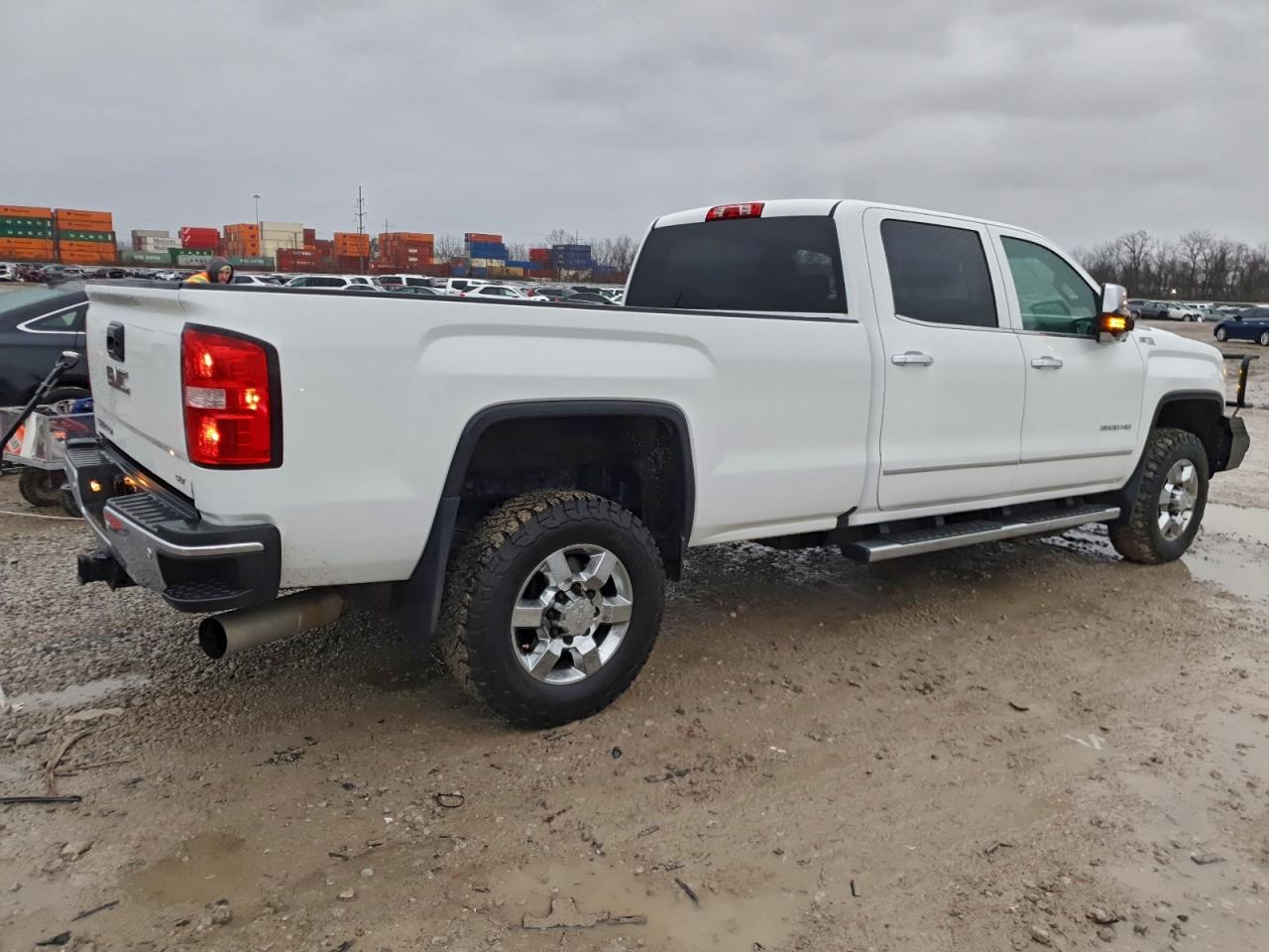 Lot #3310322023 2017 GMC SIERRA K35