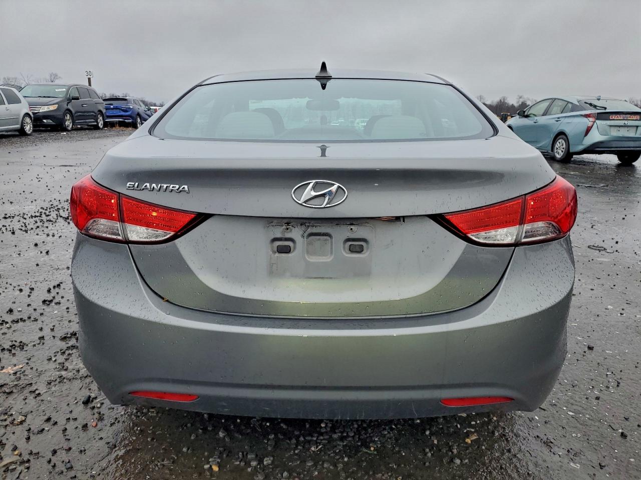 HYUNDAI ELANTRA GLS
