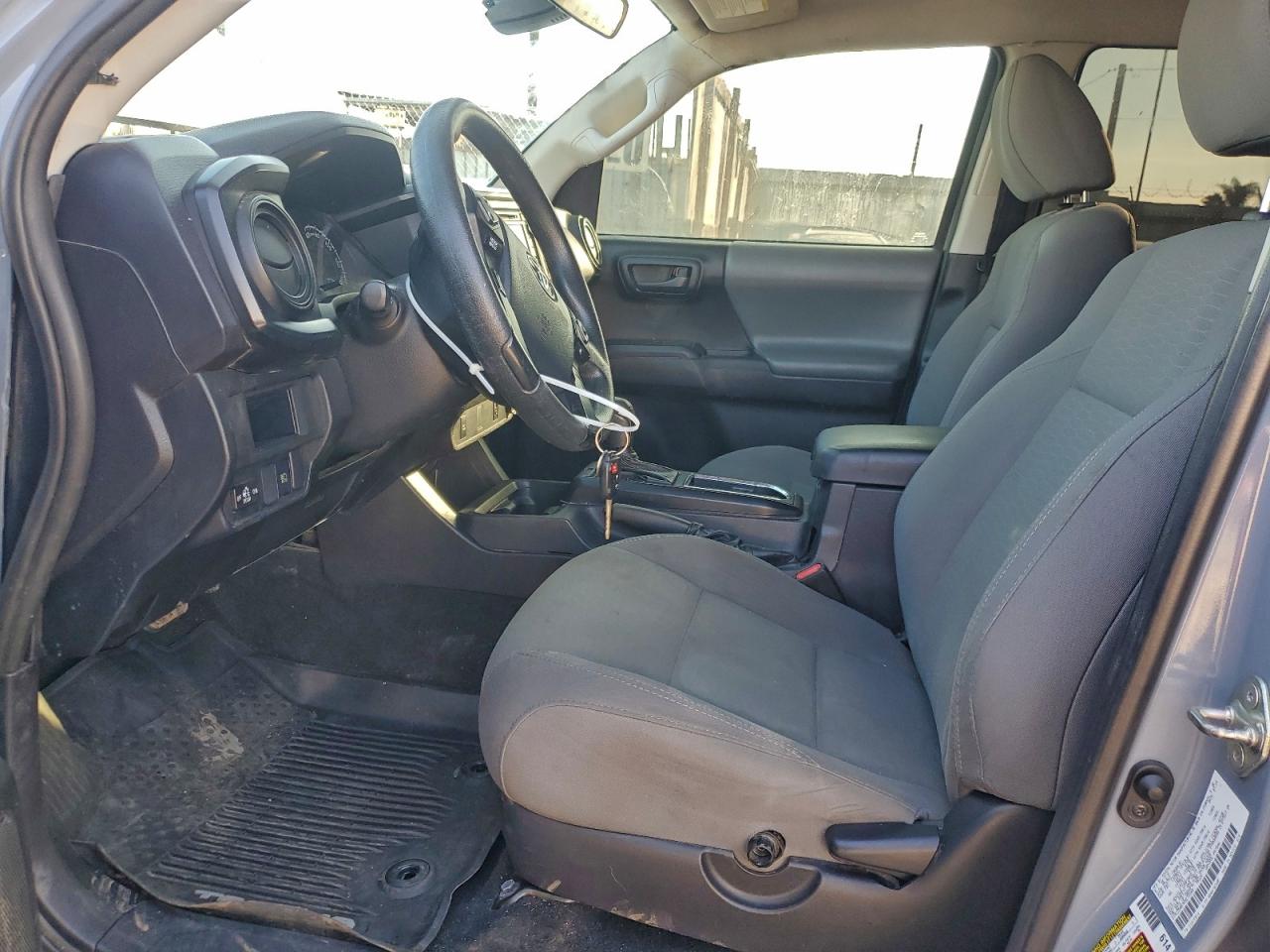 TOYOTA TACOMA DOUBLE CAB