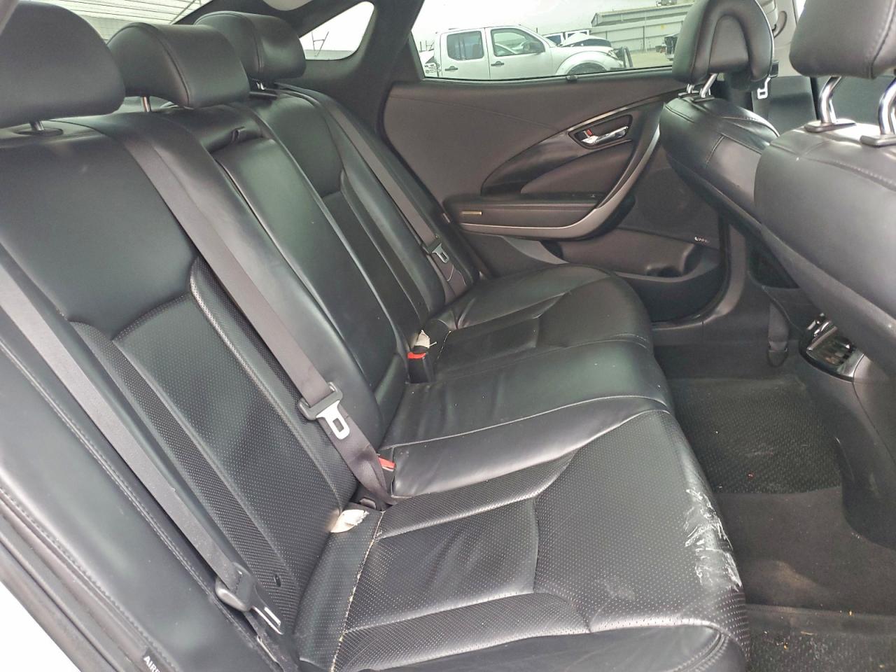 Lot #3308522618 2014 HYUNDAI AZERA GLS