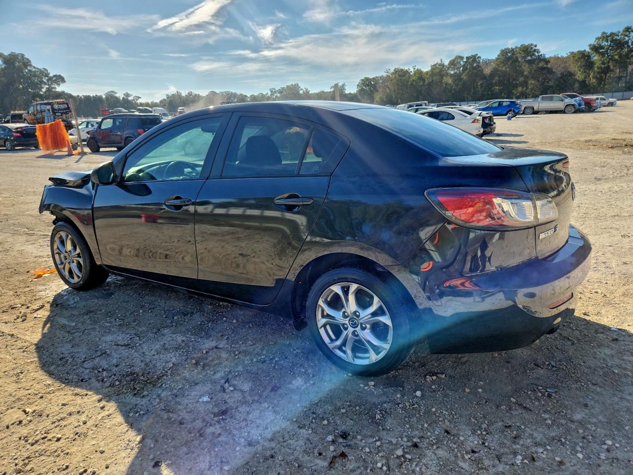 Lot #3311687227 2013 MAZDA 3 I