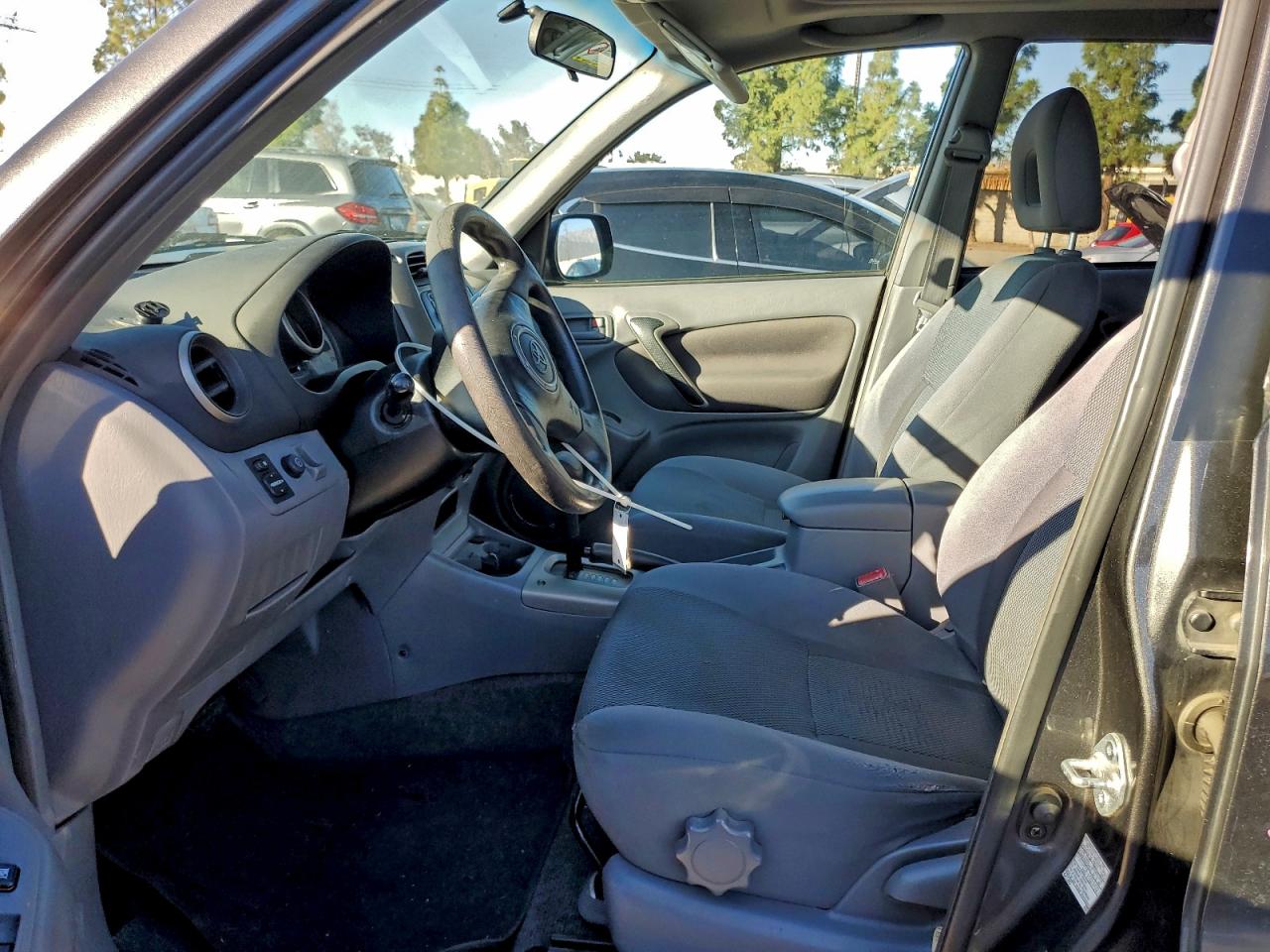 Lot #3302849900 2003 TOYOTA RAV4