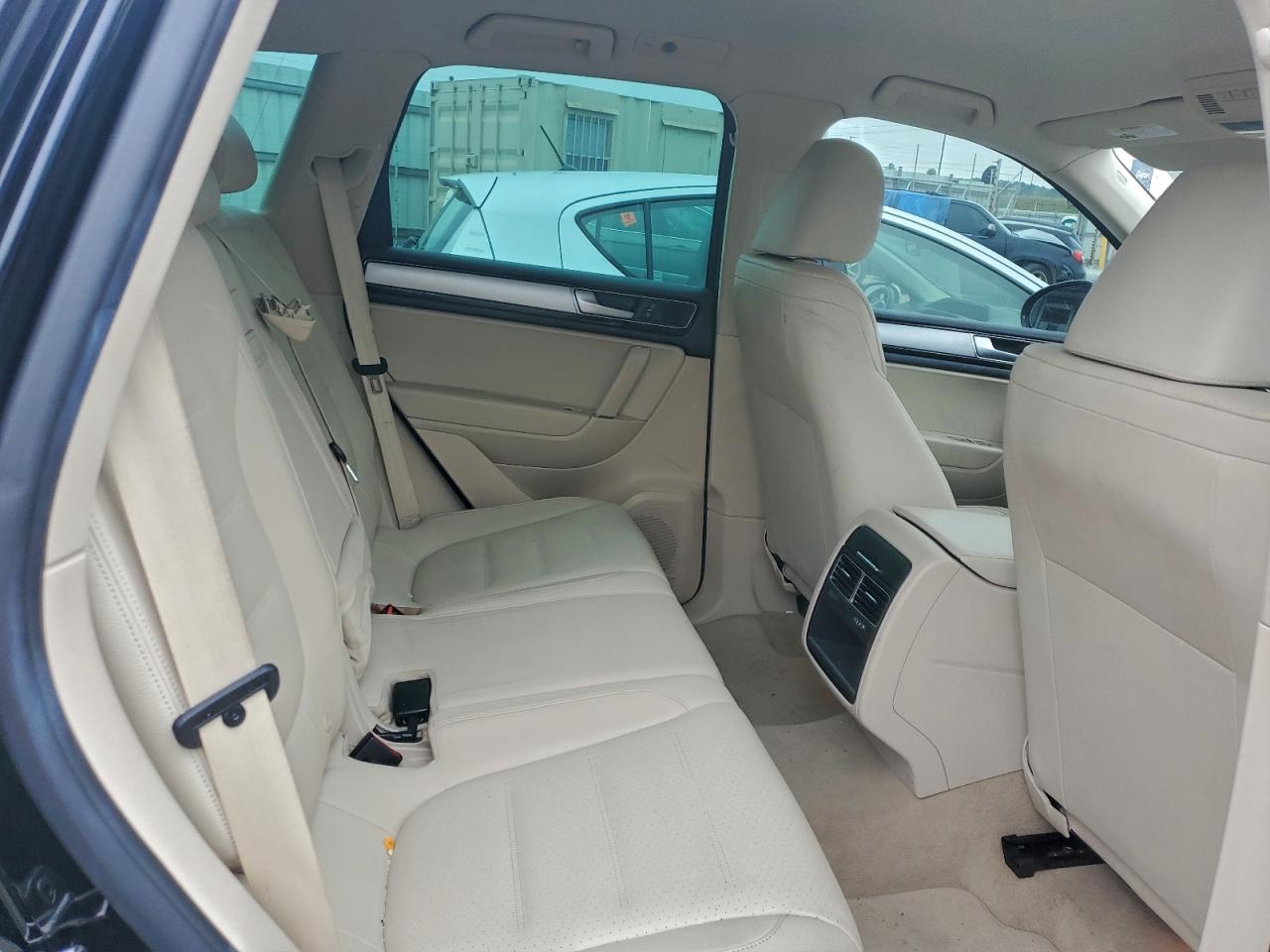 VOLKSWAGEN TOUAREG V6 TDI