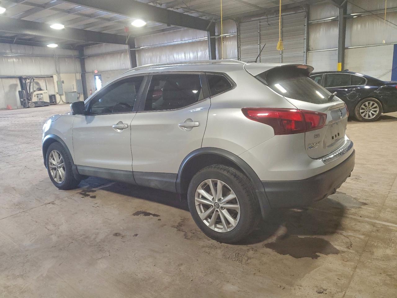 NISSAN ROGUE SPORT S