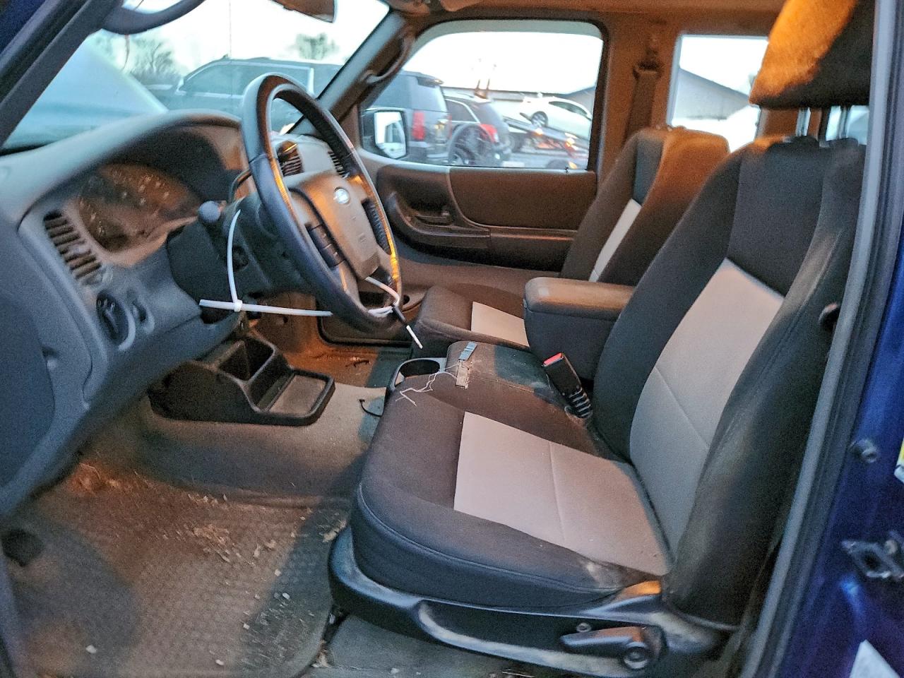 FORD RANGER SUPER CAB