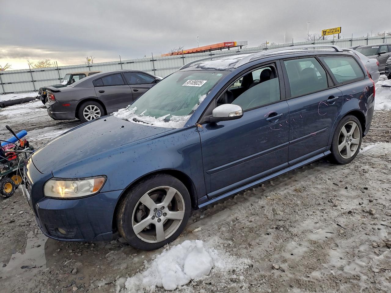 VOLVO V50 T5