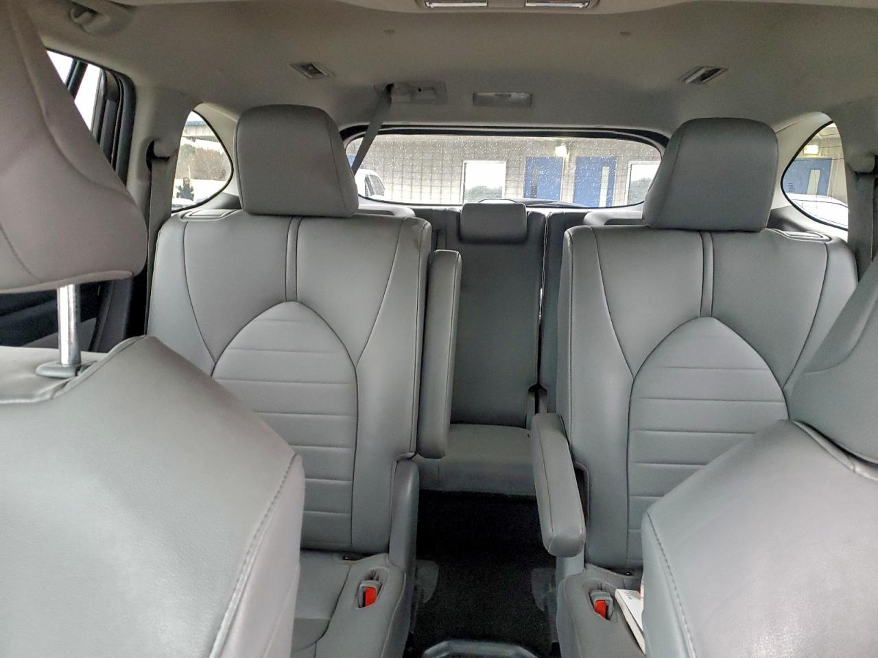 TOYOTA HIGHLANDER XLE