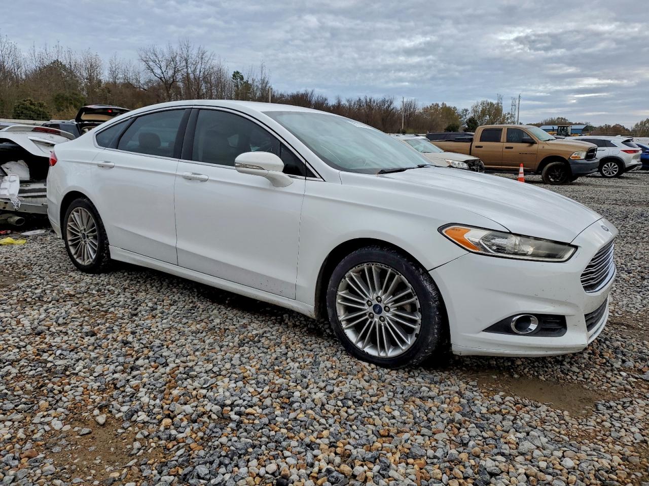 Lot #3304514458 2014 FORD FUSION SE