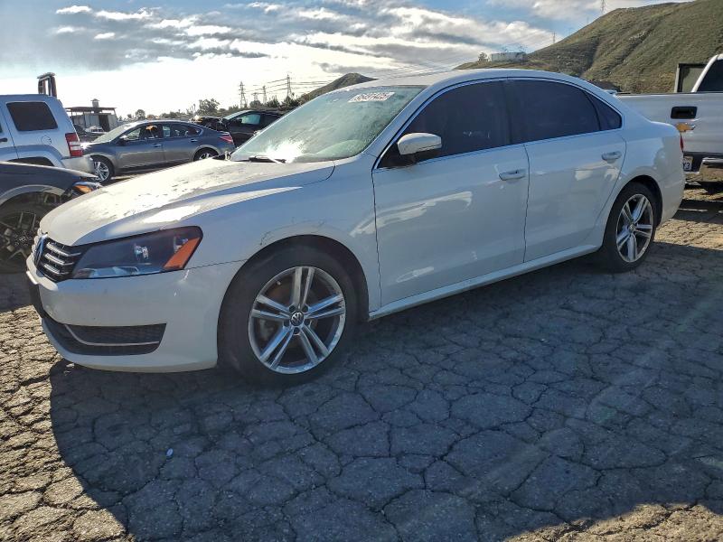 2014 VOLKSWAGEN PASSAT SE #3304023639