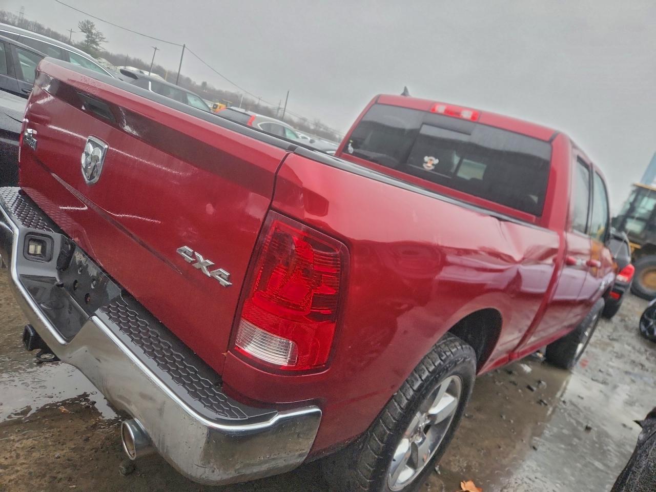 RAM 1500 SLT