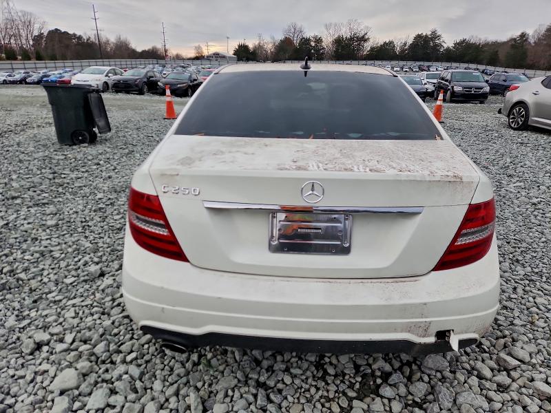 2012 MERCEDES-BENZ C 250 #3305239016