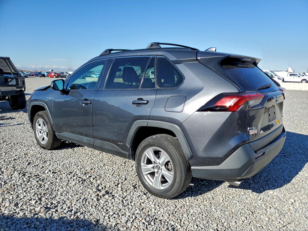 TOYOTA RAV4 LE