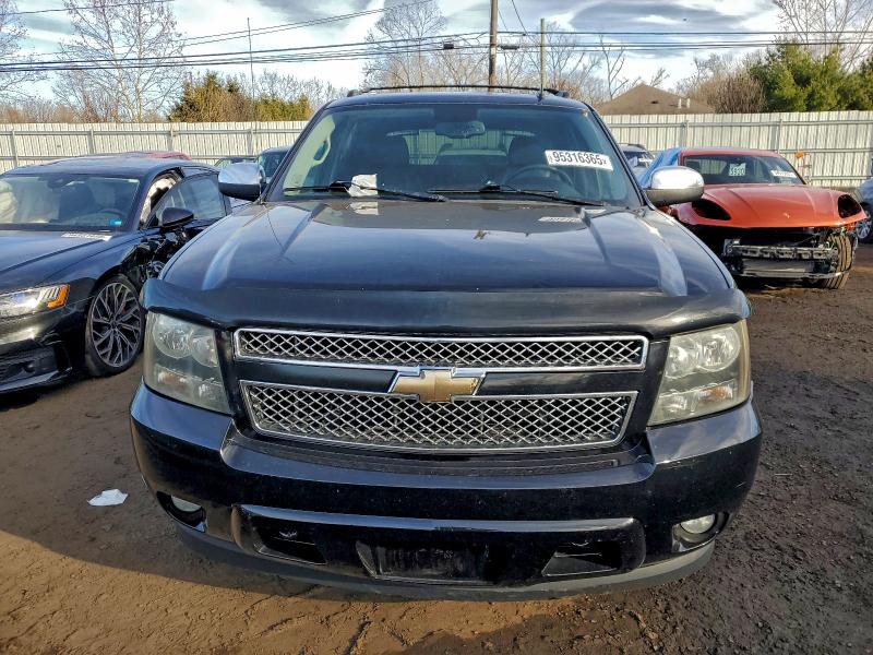 2009 CHEVROLET AVALANCHE #3308214360
