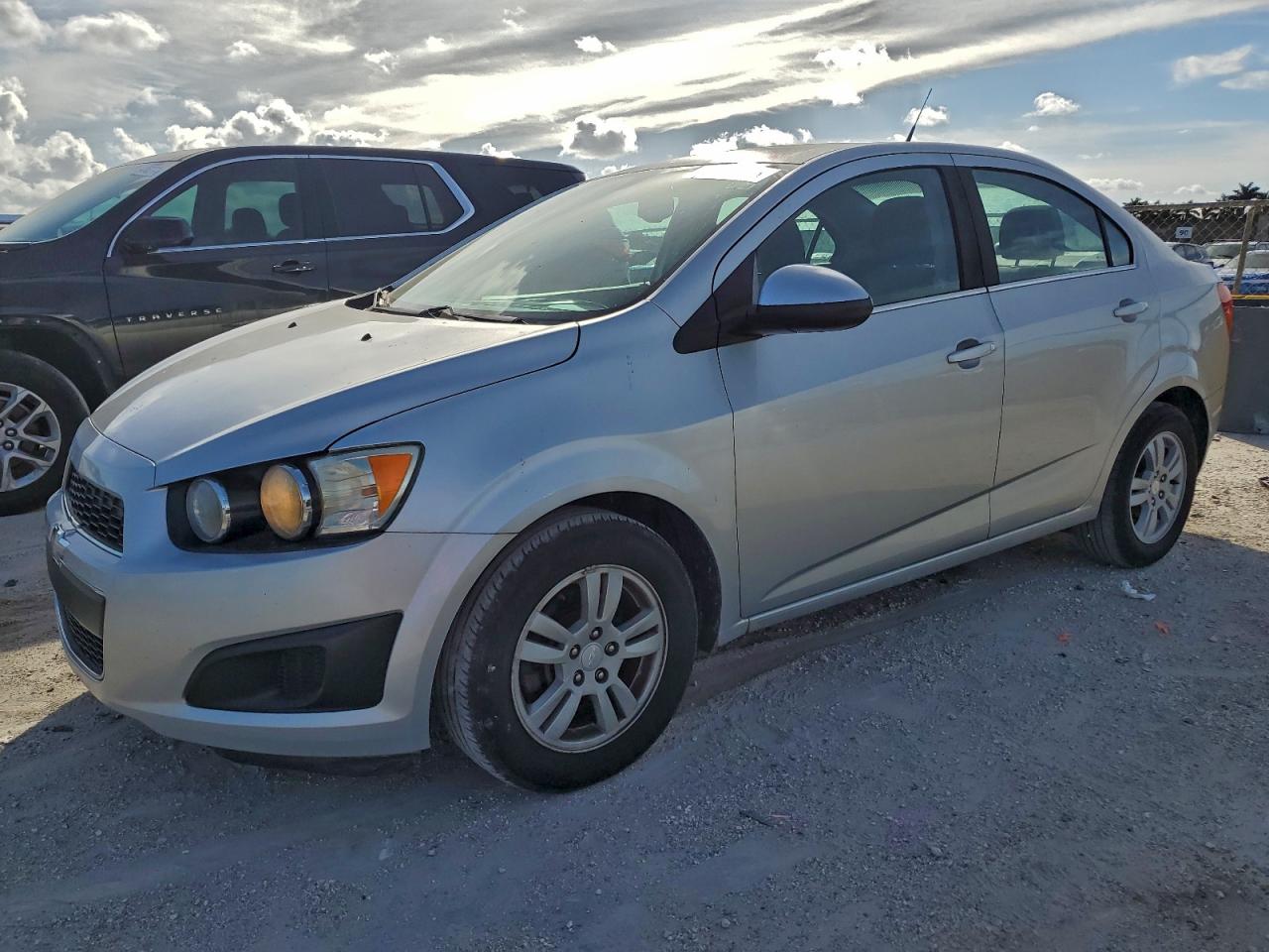 Lot #3303658953 2014 CHEVROLET SONIC LT