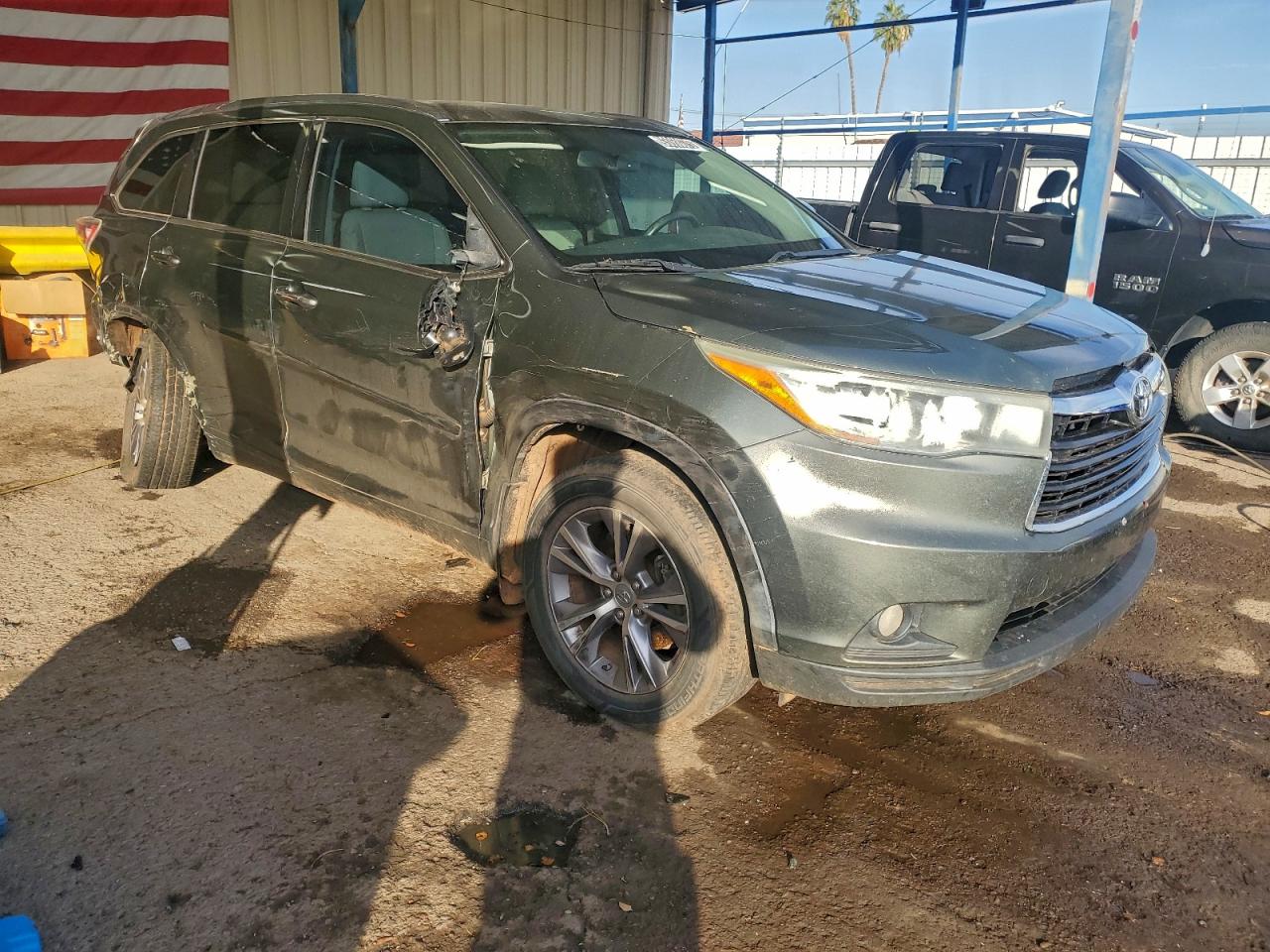 Lot #3317721079 2015 TOYOTA HIGHLANDER