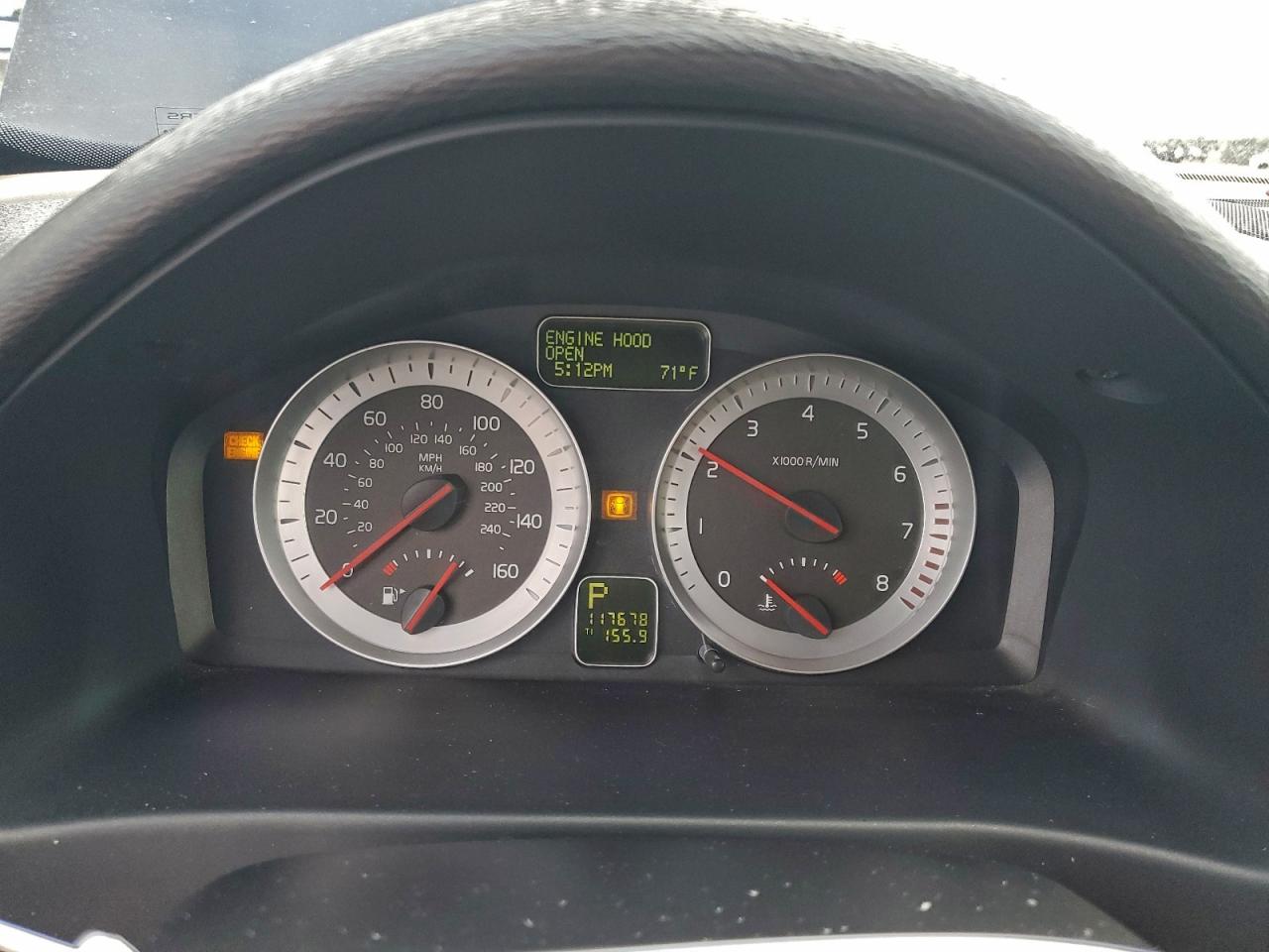 Lot #3317755099 2012 VOLVO C70