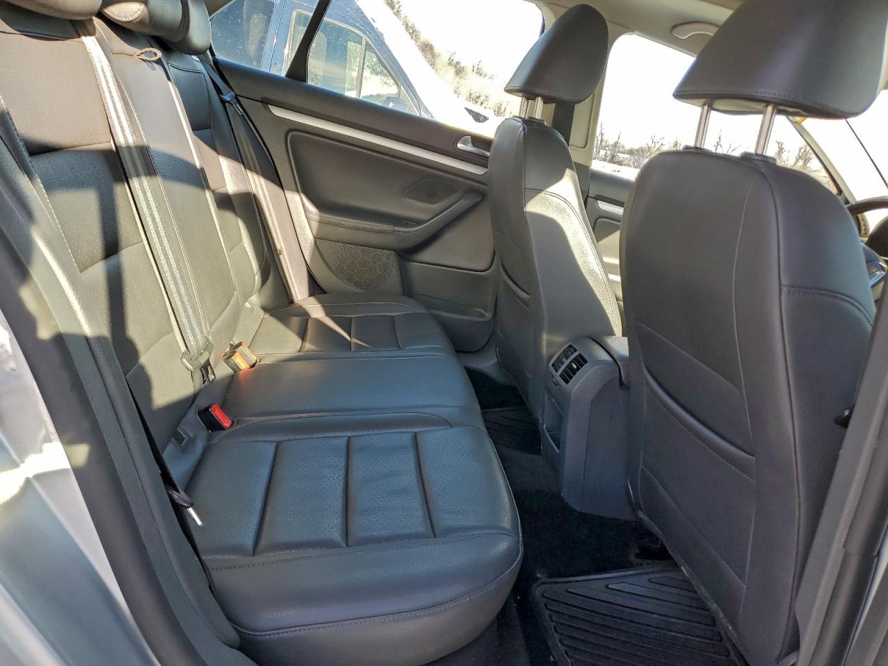 Lot #3317704100 2009 VOLKSWAGEN JETTA SE