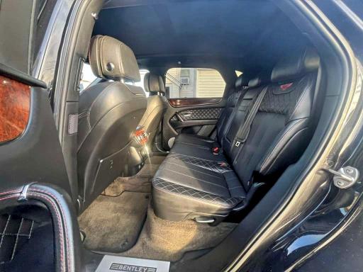 2017 BENTLEY BENTAYGA #3308338051