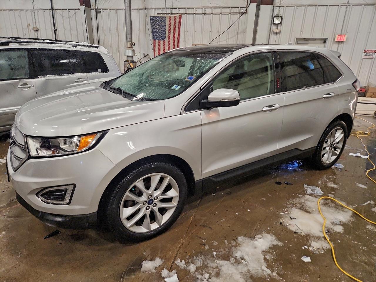 FORD EDGE TITANIUM