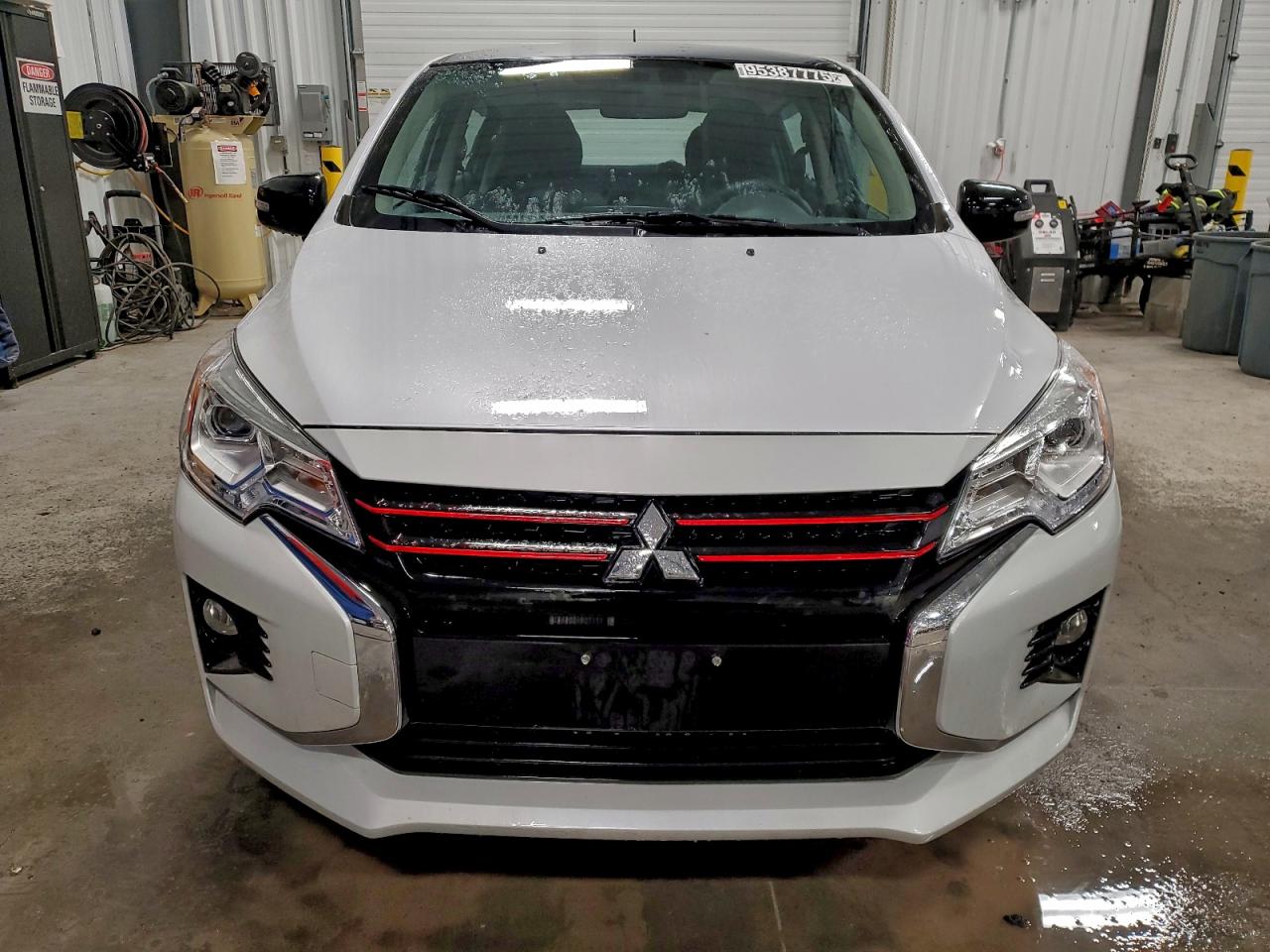 MITSUBISHI MIRAGE SE