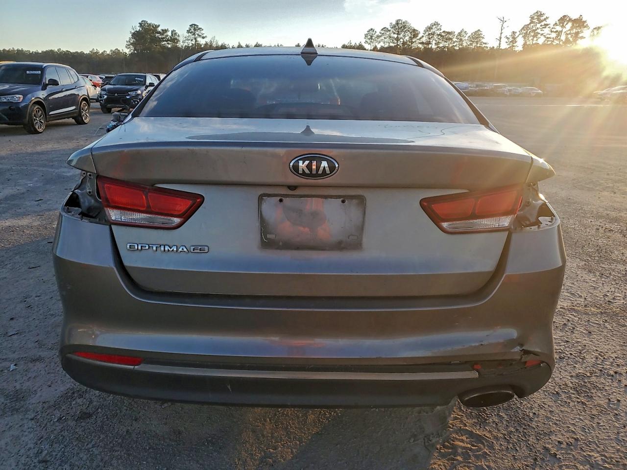 KIA OPTIMA LX