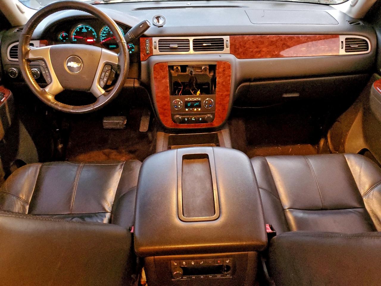 CHEVROLET TAHOE K1500 LT