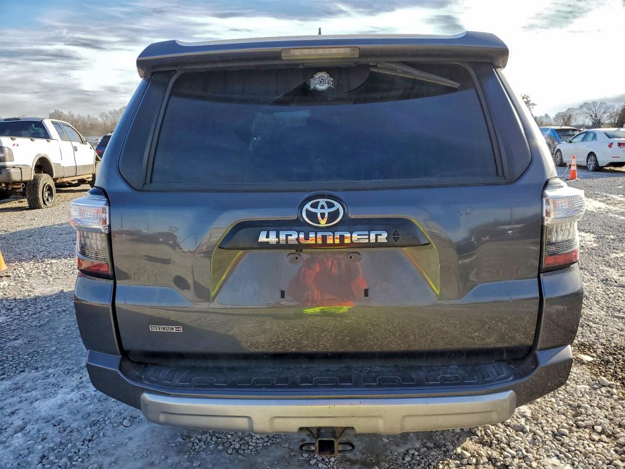TOYOTA 4RUNNER SR5/SR5 PREMIUM