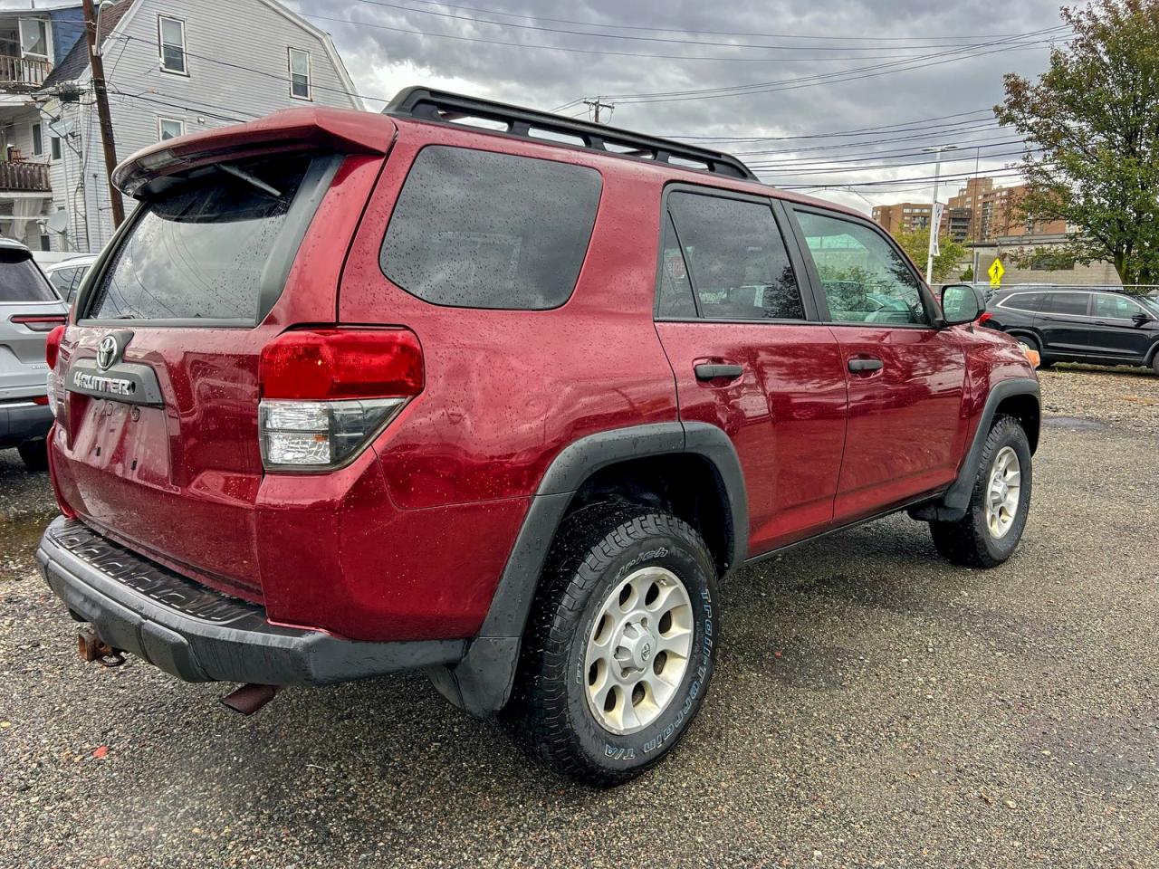 TOYOTA 4RUNNER SR5
