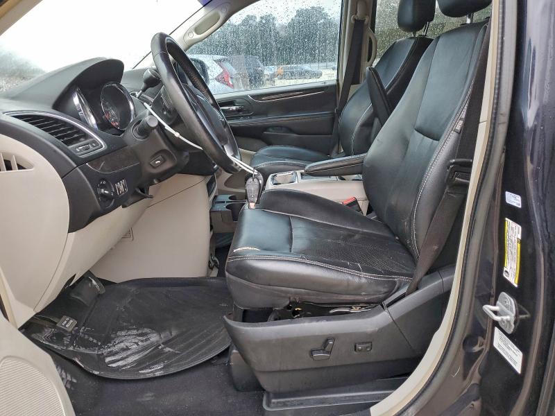 2011 CHRYSLER TOWN & COU #3302707001