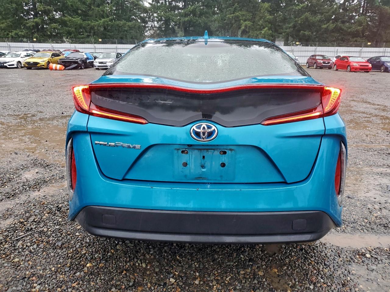 Lot #3317738070 2017 TOYOTA PRIUS PRIM