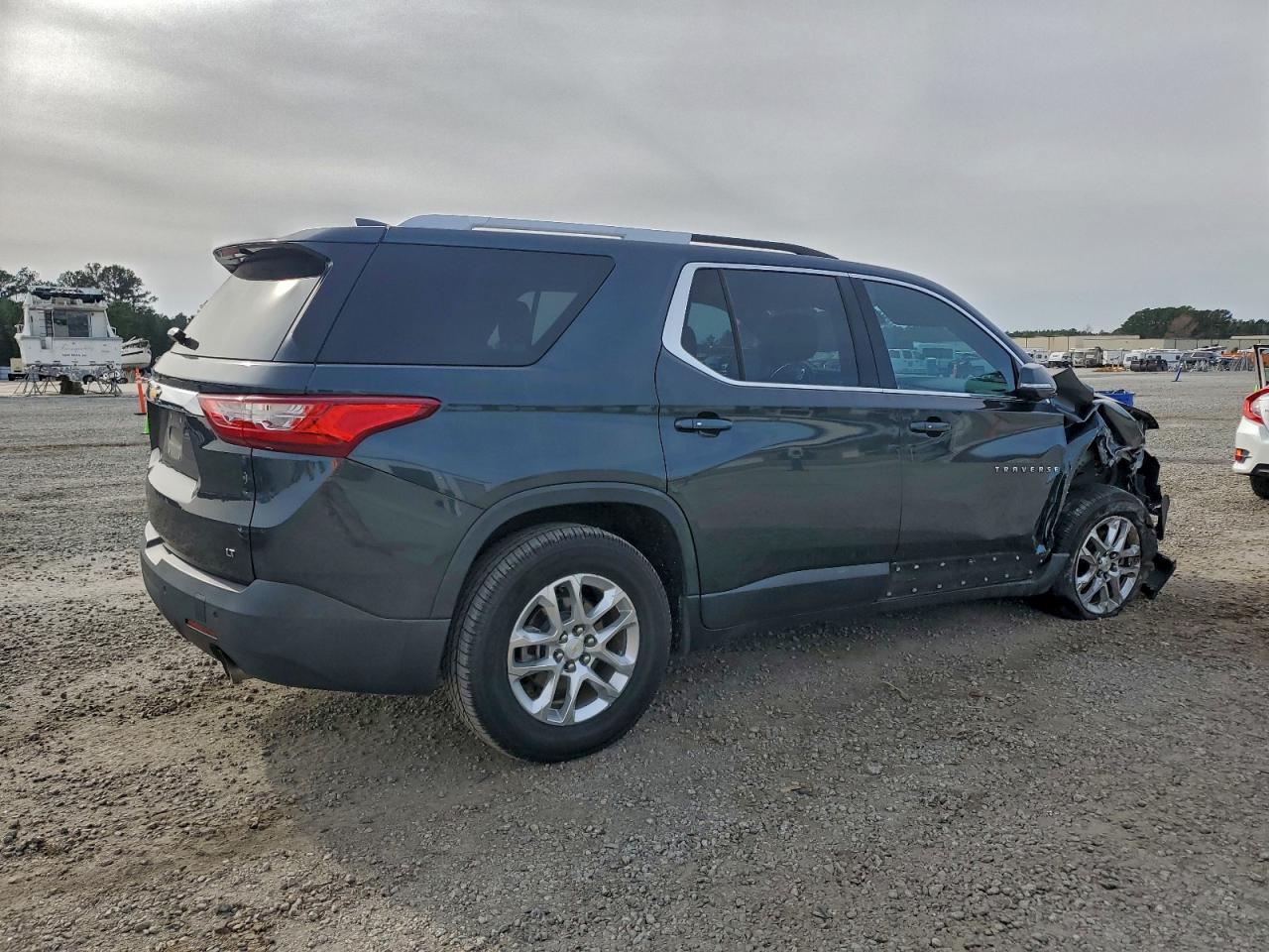 CHEVROLET TRAVERSE LT