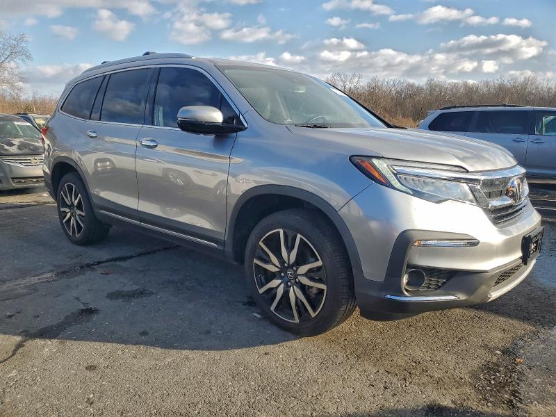 2020 HONDA PILOT TOUR #3304714931