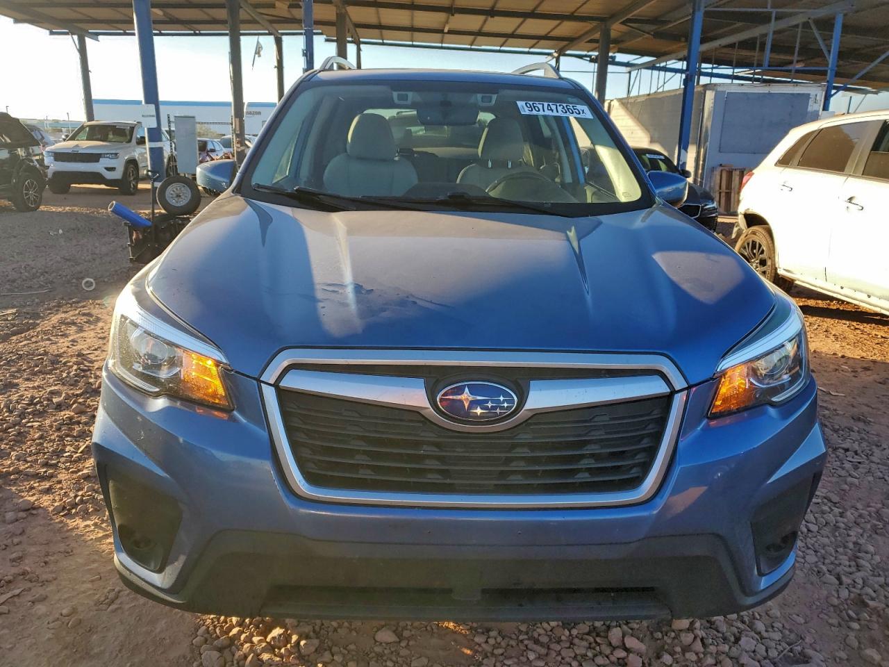 SUBARU FORESTER PREMIUM