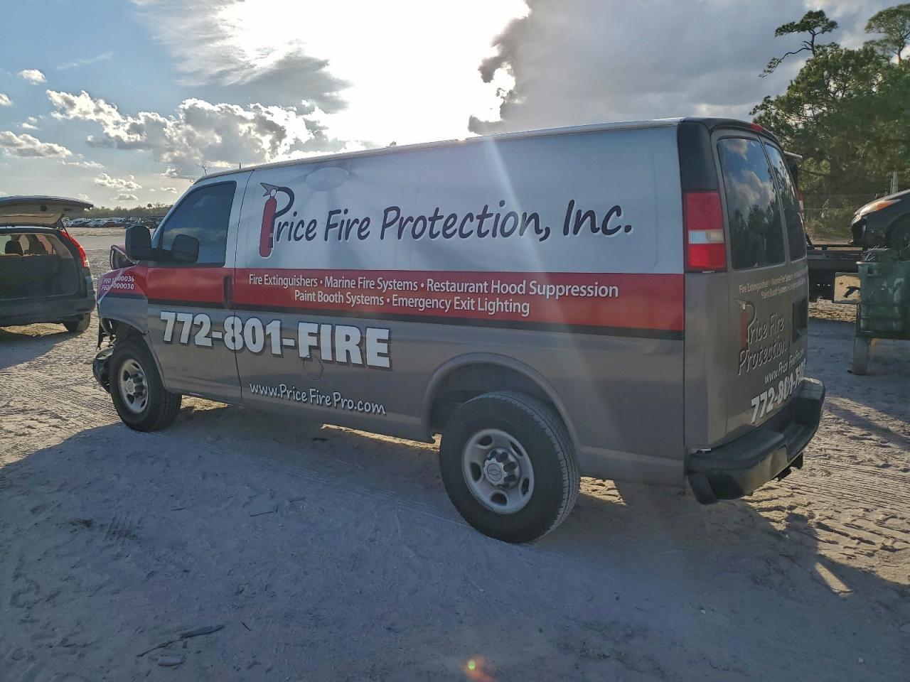 Lot #3315938086 2015 CHEVROLET EXPRESS