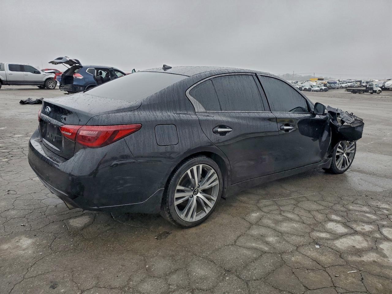 INFINITI Q50 SENSORY