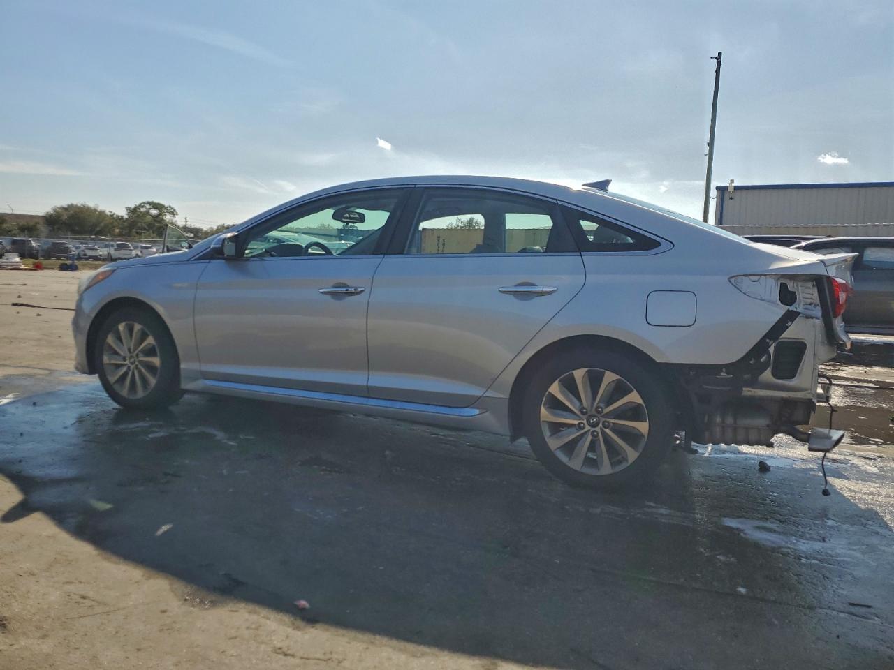 HYUNDAI SONATA SPORT