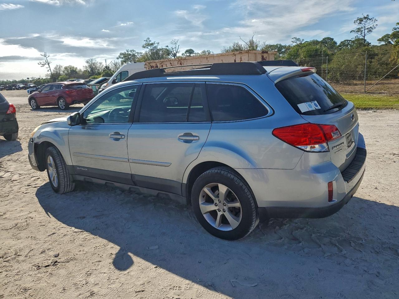 Lot #3317916942 2013 SUBARU OUTBACK 2.