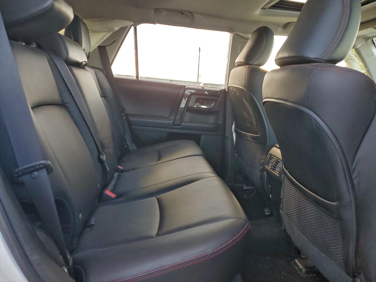 TOYOTA 4RUNNER SR5/SR5 PREMIUM