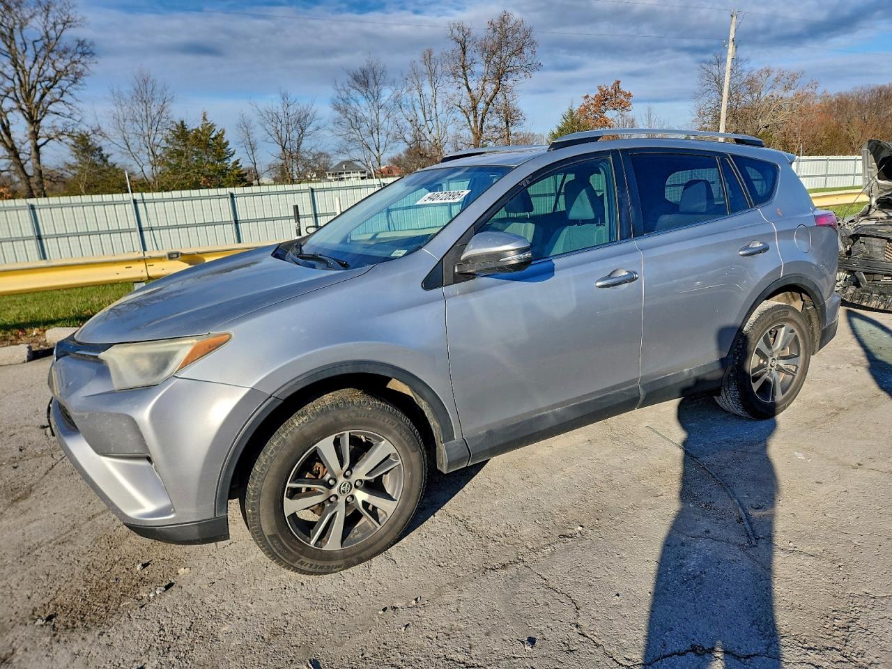 TOYOTA RAV4 XLE