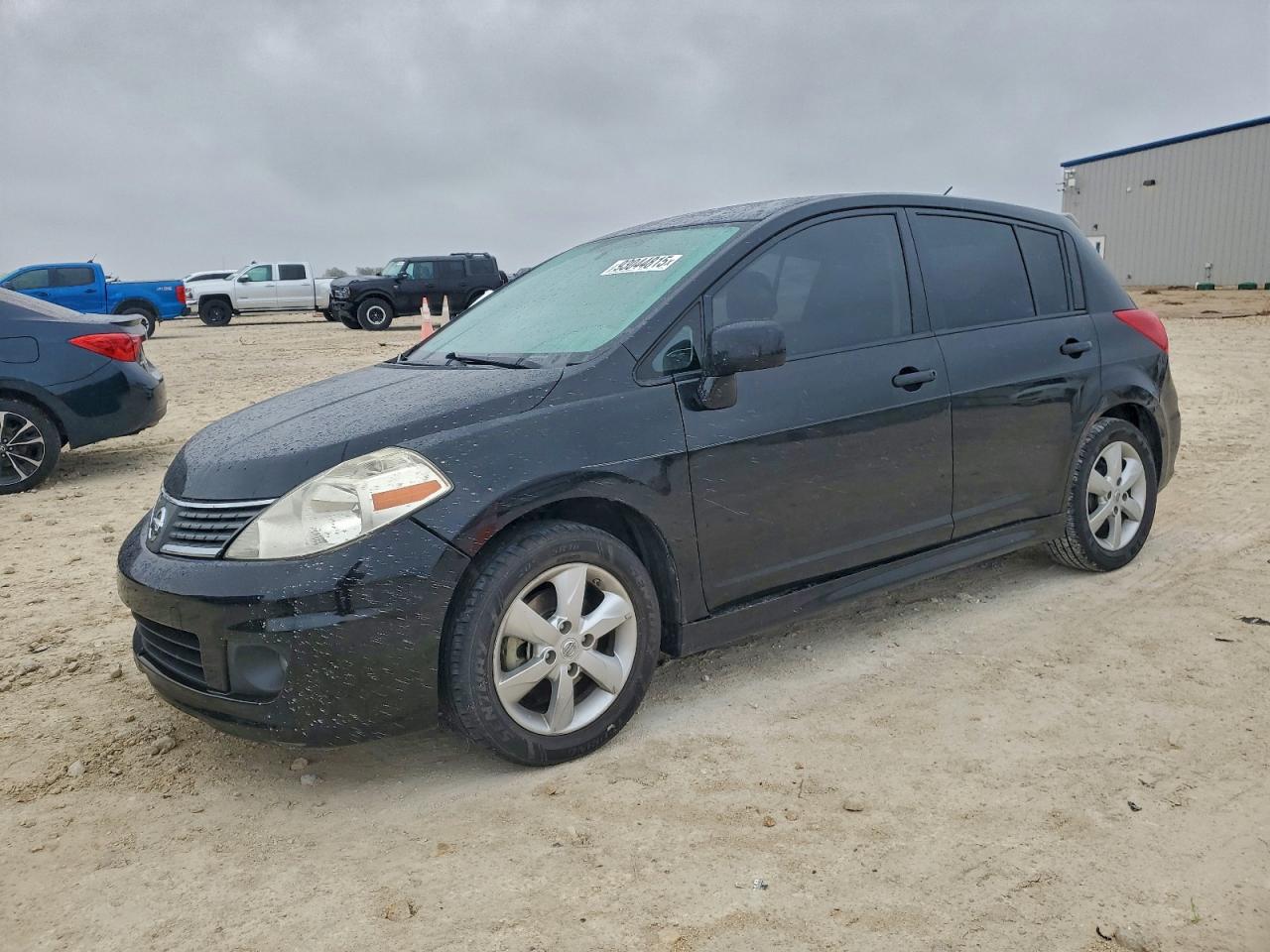 NISSAN VERSA S