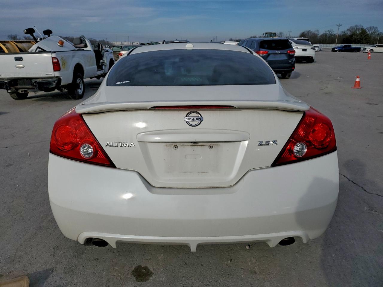 NISSAN ALTIMA S