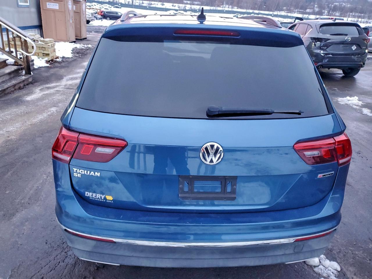 VOLKSWAGEN TIGUAN SE