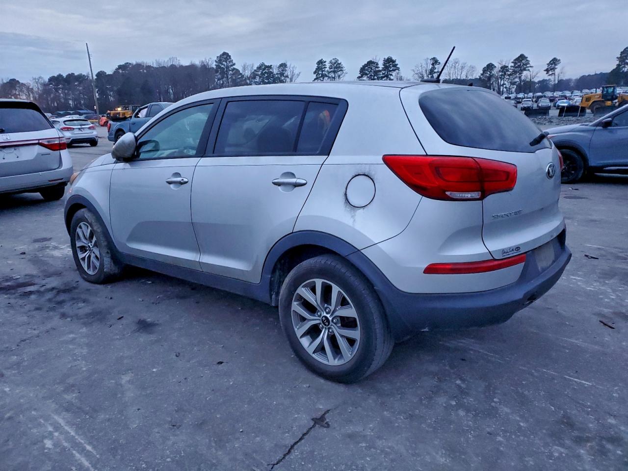 KIA SPORTAGE LX