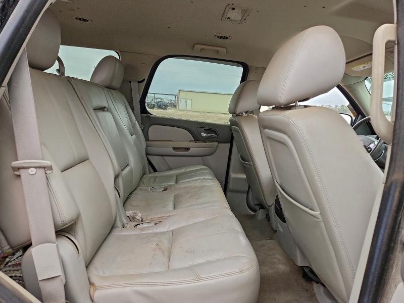 2011 GMC YUKON XL #3305564063