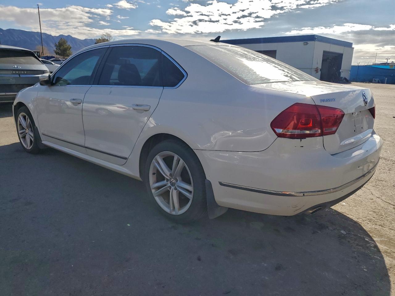 VOLKSWAGEN PASSAT SEL