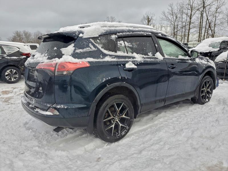 2018 TOYOTA RAV4 SE #3318872010