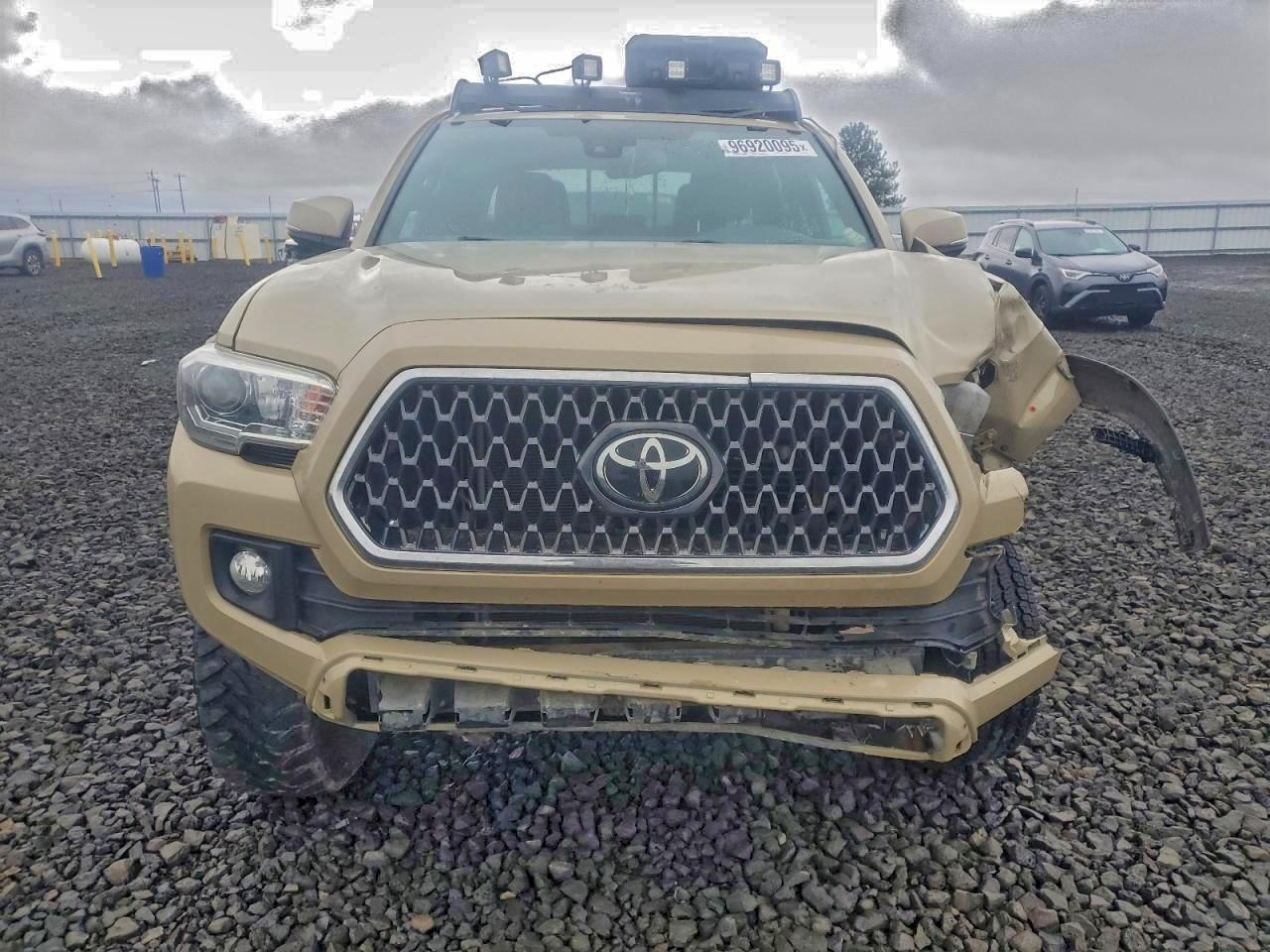 Lot #3316120234 2019 TOYOTA TACOMA DOU