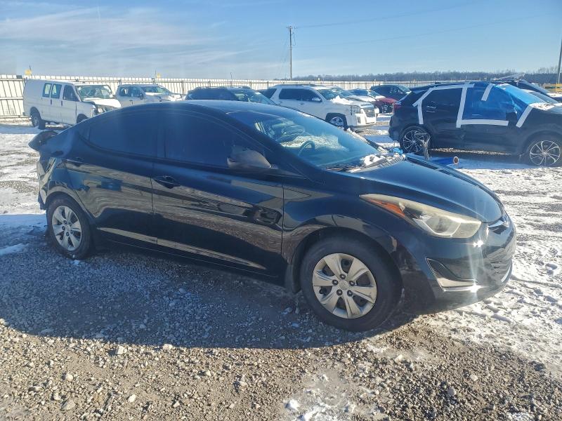 2016 HYUNDAI ELANTRA SE #3315775369