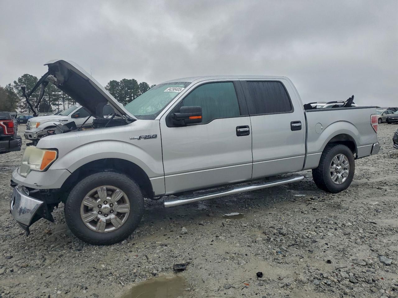 FORD F-150 SUPERCREW