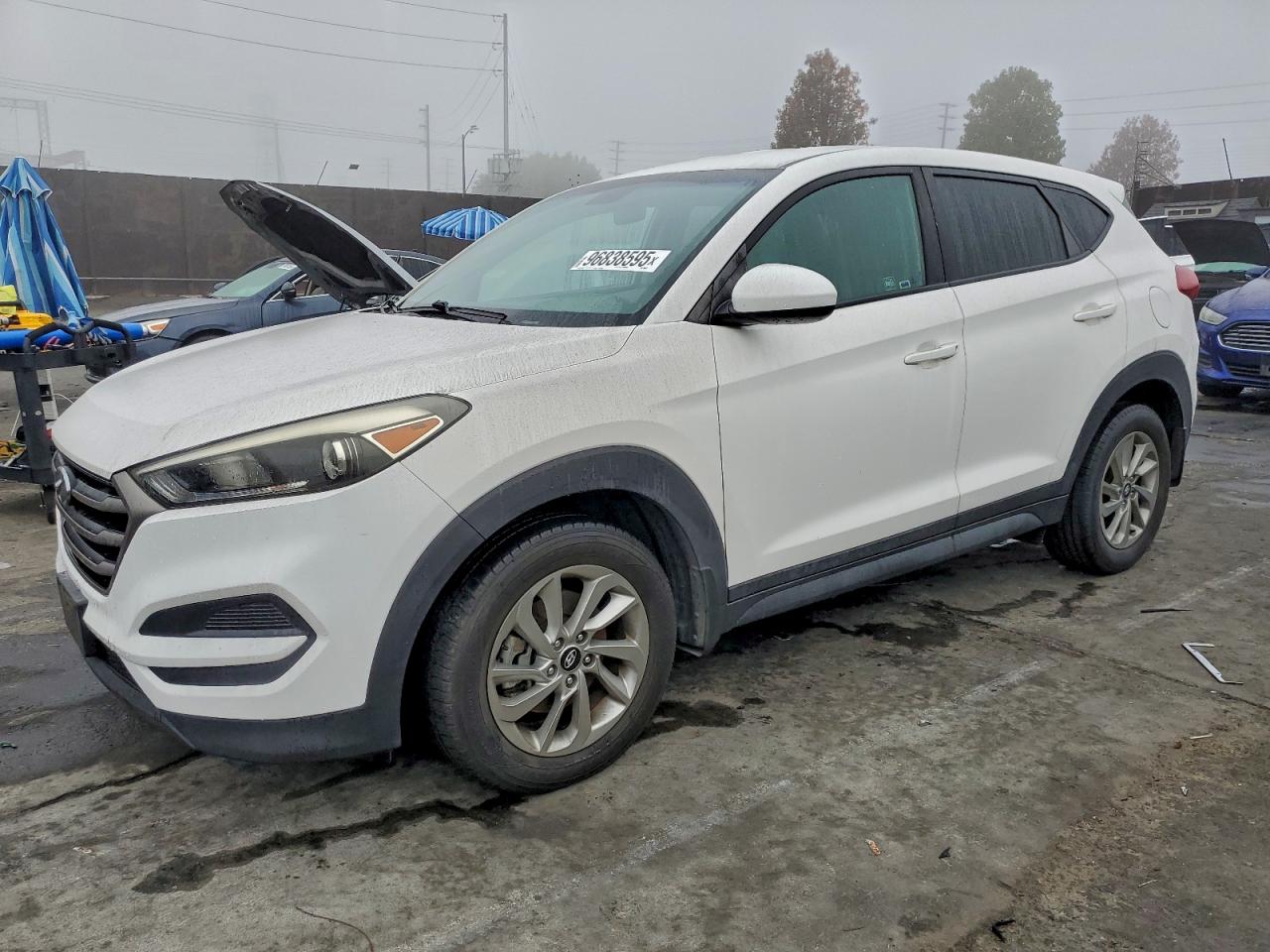 Lot #3317807079 2016 HYUNDAI TUCSON SE